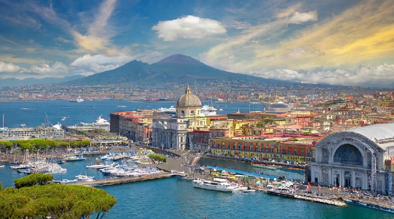 Borsa Mediterranea Turismo Napoli