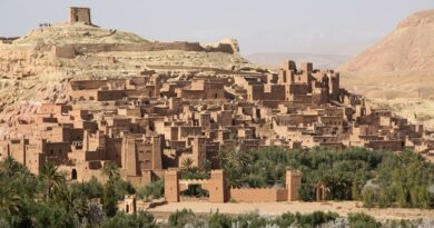 Un viaggio di gruppo tra le meraviglie del Marocco, alla scoperta di città simbolo, kasbah millenarie e paesaggi mozzafiato