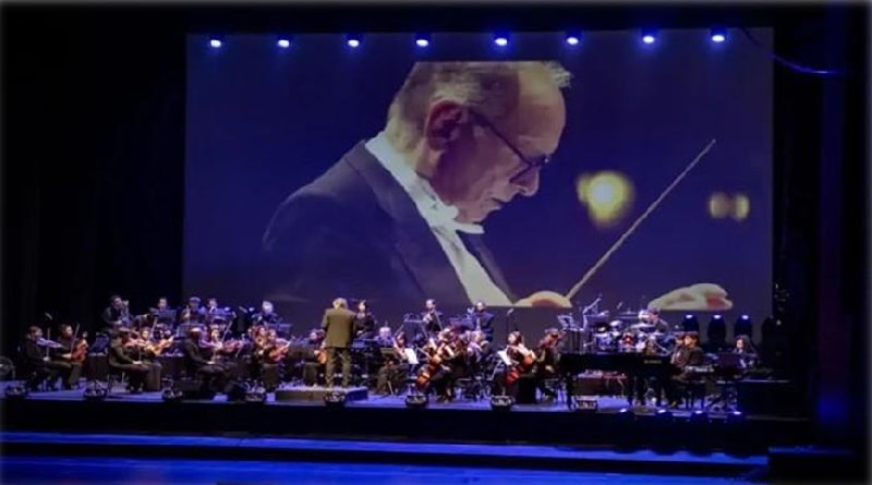 Morricone non ha solo scritto colonne sonore: ha dato identità al silenzio tra una scena e l’altra