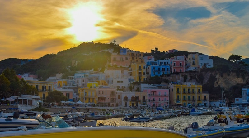 Dalla Riviera di Ulisse a Ponza, perla del Tirreno