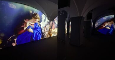 Proiezione immersiva di un’opera di Orazio Gentileschi nelle Sale Chiablese dei Musei Reali di Torino.