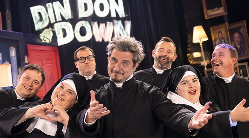 Din Don Down al TAM Teatro Arcimboldi Milano con Paolo Ruffini e la Compagnia Mayor Von Frinzius